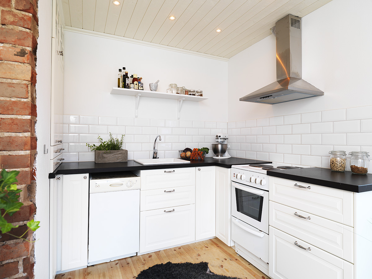 Kök halmstad kakelhus
